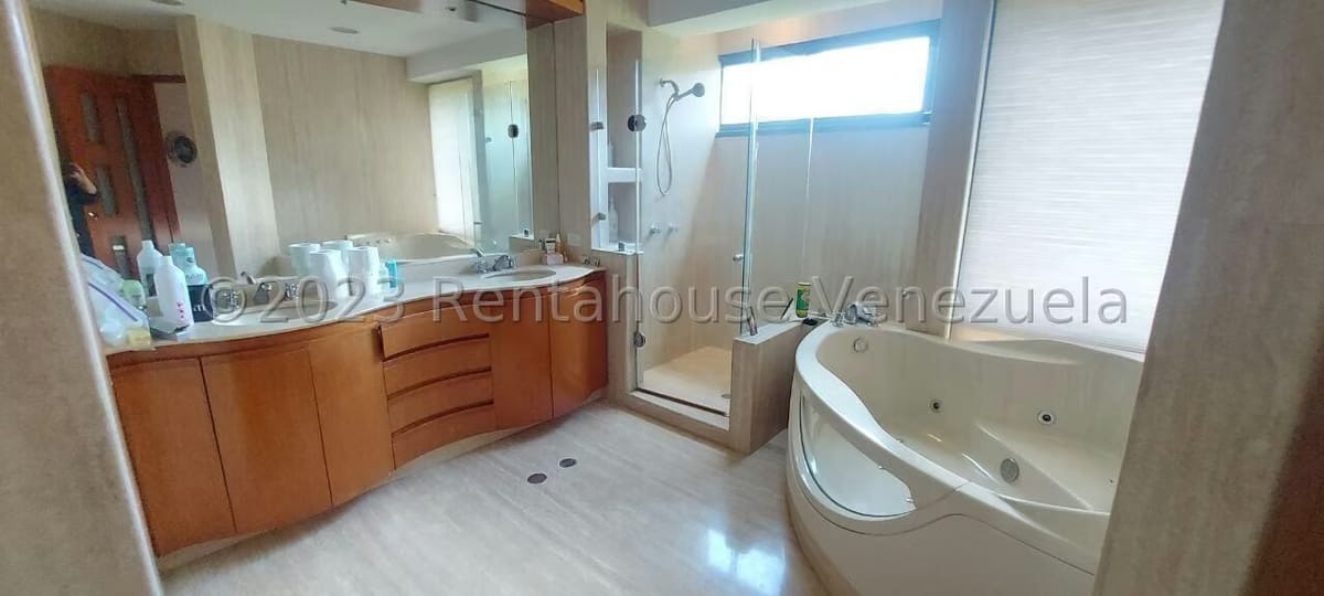 Apartamento (Penthouse) en Venta en Los Chorros, Distrito Metropolitano - 20