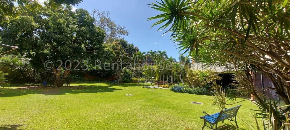 Apartamento (Penthouse) en Venta en Los Chorros, Distrito Metropolitano - 3