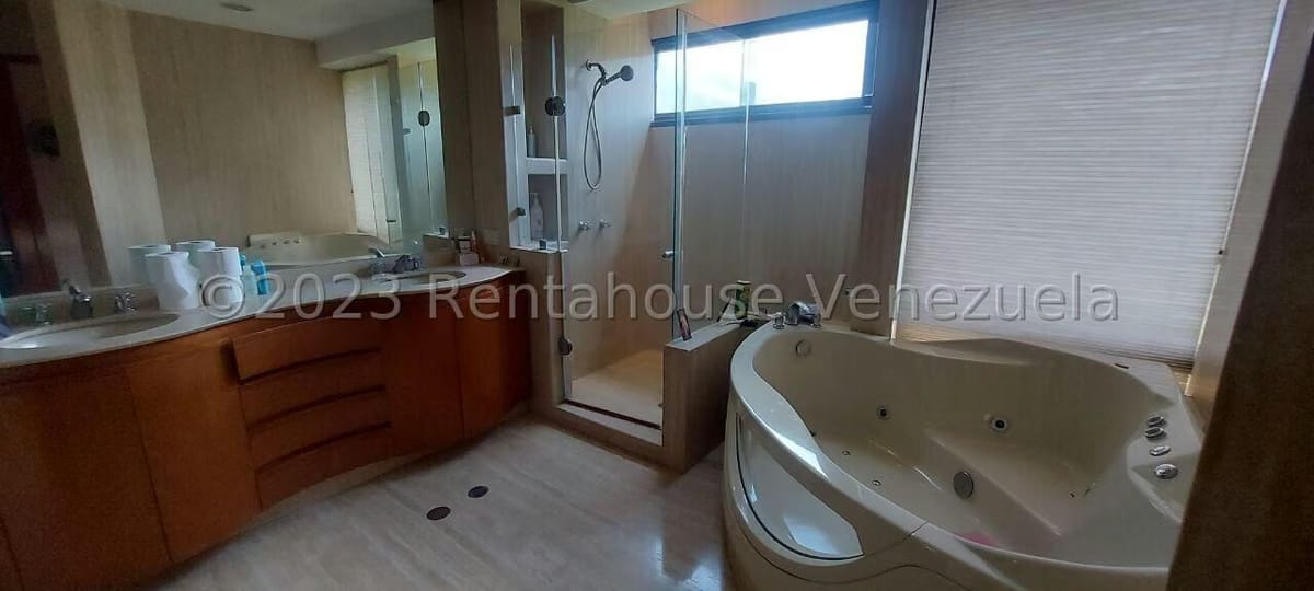 Apartamento (Penthouse) en Venta en Los Chorros, Distrito Metropolitano - 21
