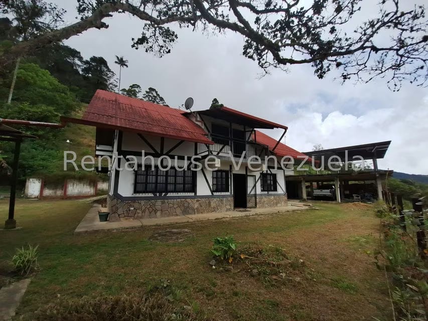Terreno (Comercial) en Venta en La Colonia Tovar, Aragua - 31