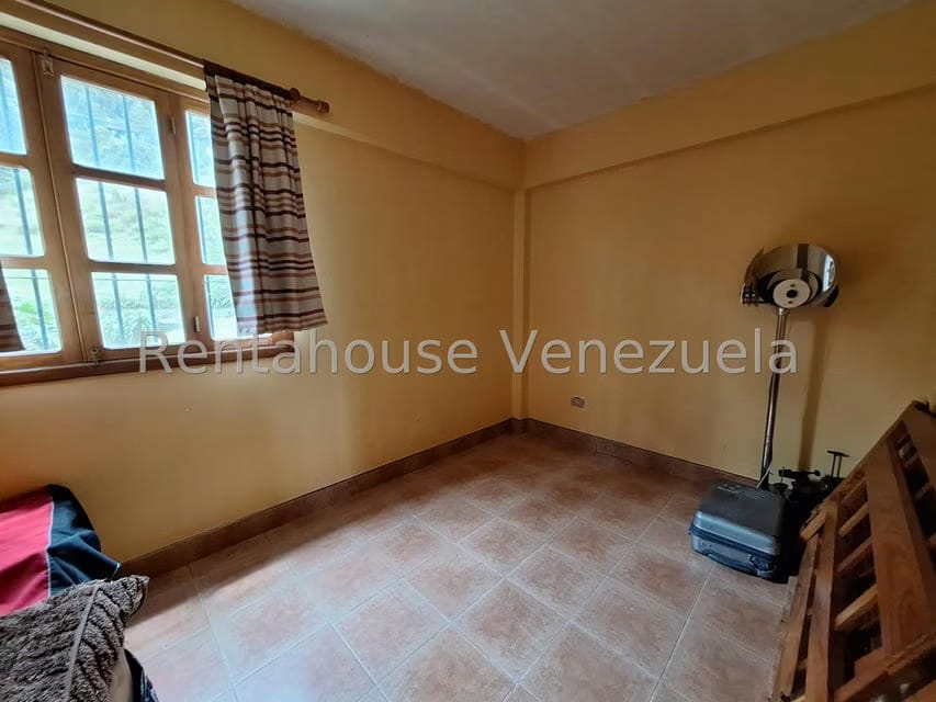 Terreno (Comercial) en Venta en La Colonia Tovar, Aragua - 55