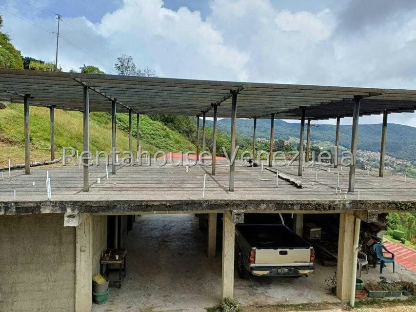 Terreno (Comercial) en Venta en La Colonia Tovar, Aragua - 70