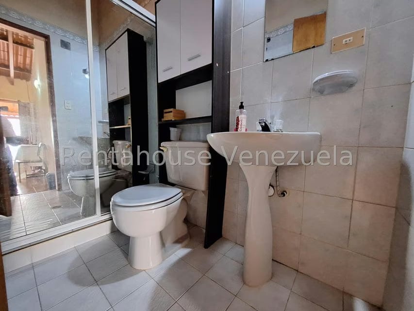 Terreno (Comercial) en Venta en La Colonia Tovar, Aragua - 75
