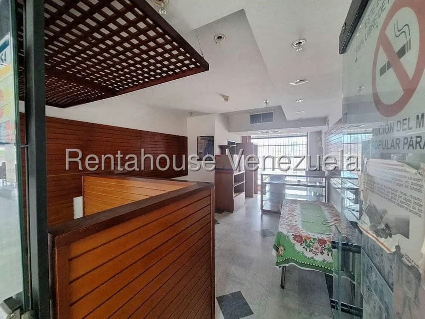 Comercial (Local Comercial) en Venta en Guarenas, Miranda - 2