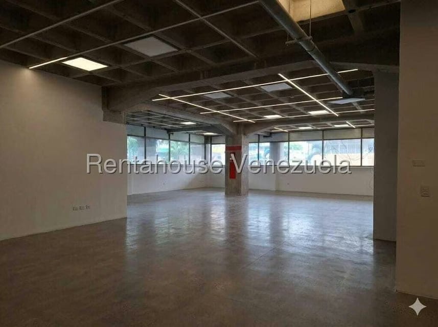 Comercial (Galpon - Deposito) en Alquiler en Boleita Norte, Distrito Metropolitano - 14