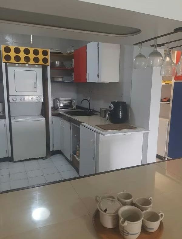 AMPLIO APARTAMENTO EN VENTA CERCA DE TODO - 8