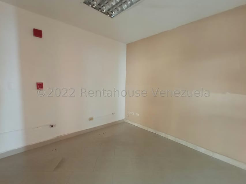 Comercial (Oficina) en Alquiler en Castillito, Carabobo - 16