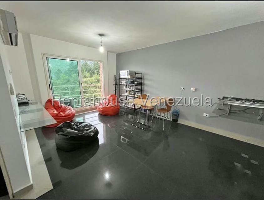 Apartamento (1 Nivel) en Venta en Baruta, Distrito Metropolitano - 2