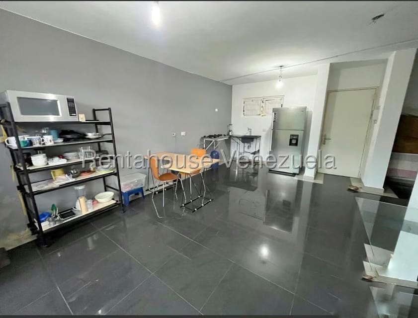 Apartamento (1 Nivel) en Venta en Baruta, Distrito Metropolitano - 3