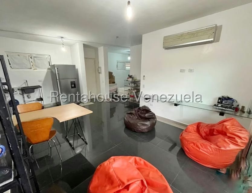 Apartamento (1 Nivel) en Venta en Baruta, Distrito Metropolitano - 4