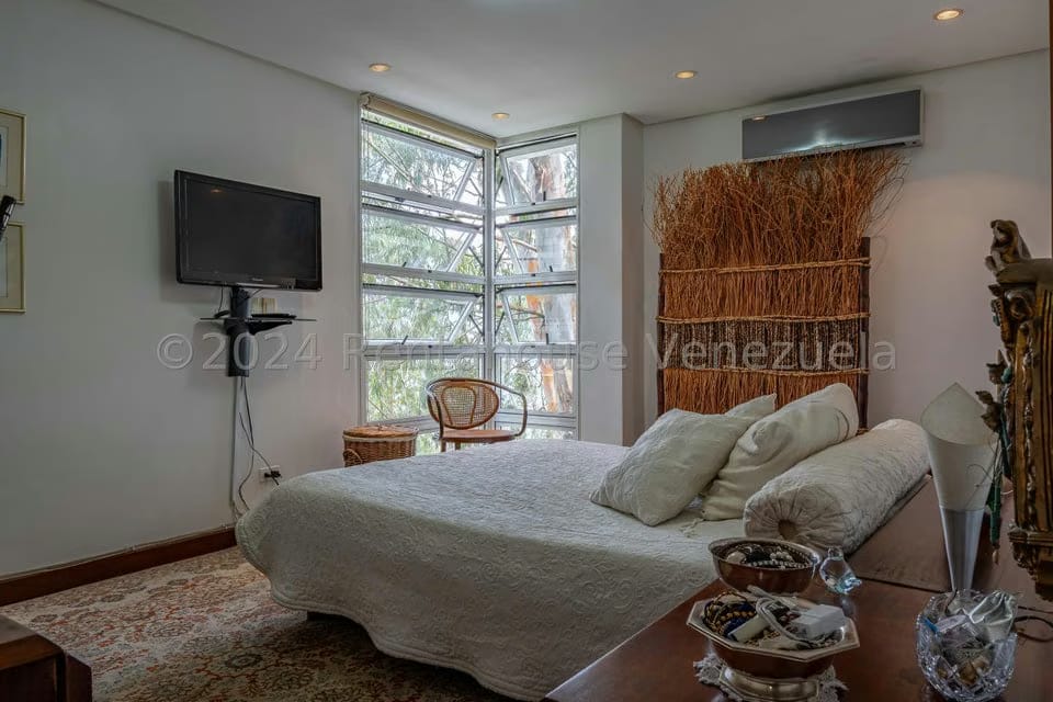 Casa (Duplex) en Venta en Los Naranjos del Cafetal, Distrito Metropolitano - 24