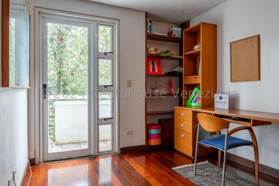 Casa (Duplex) en Venta en Los Naranjos del Cafetal, Distrito Metropolitano - 26