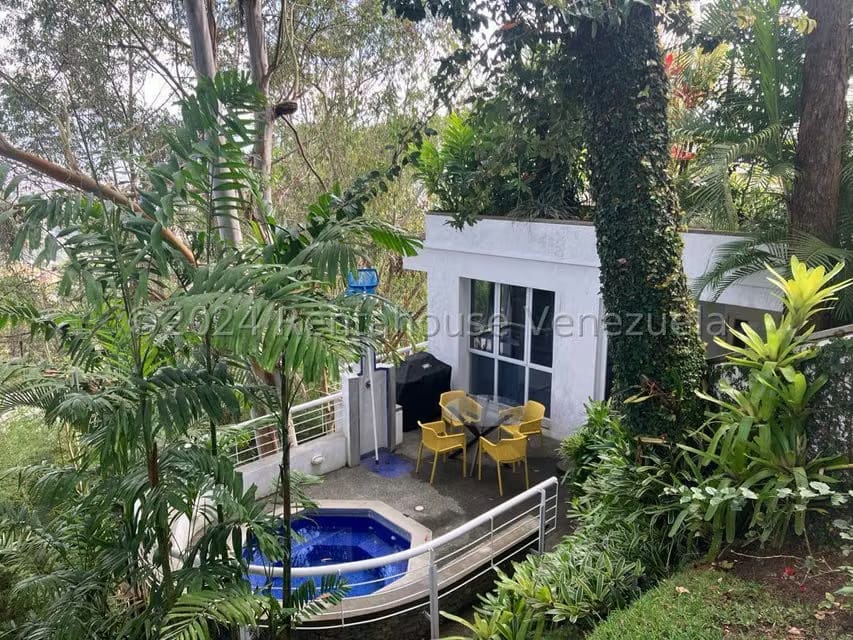 Casa (Duplex) en Venta en Los Naranjos del Cafetal, Distrito Metropolitano - 9