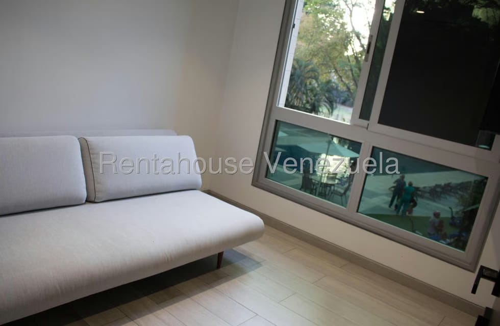 Apartamento (1 Nivel) en Venta en Campo Alegre, Distrito Metropolitano - 12