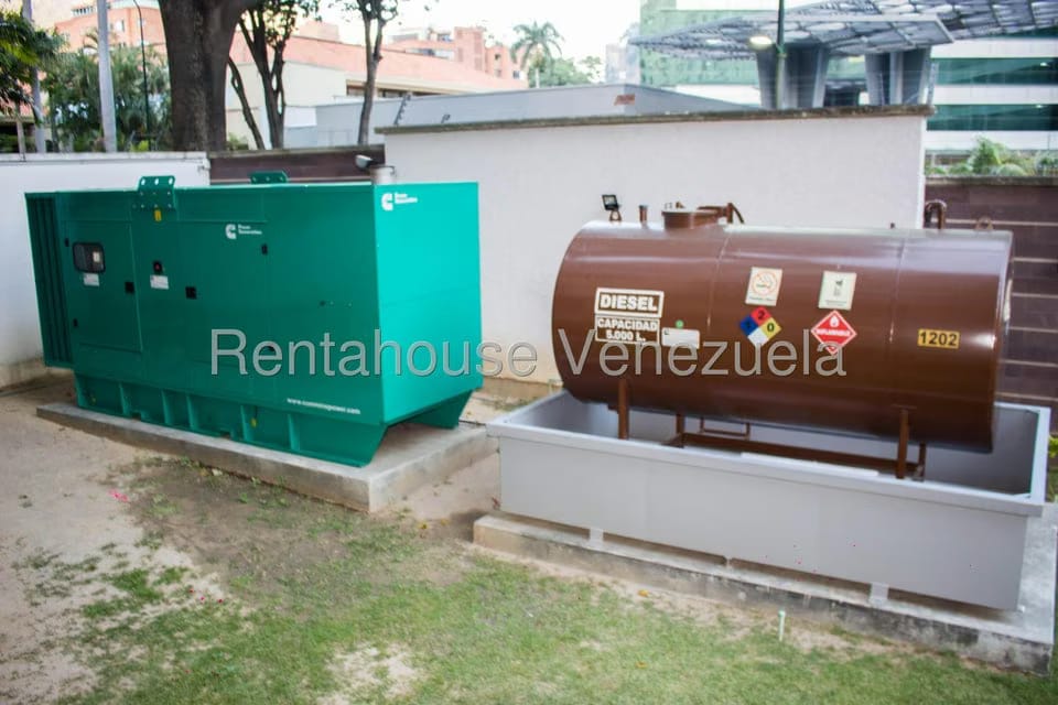 Apartamento (1 Nivel) en Venta en Campo Alegre, Distrito Metropolitano - 27