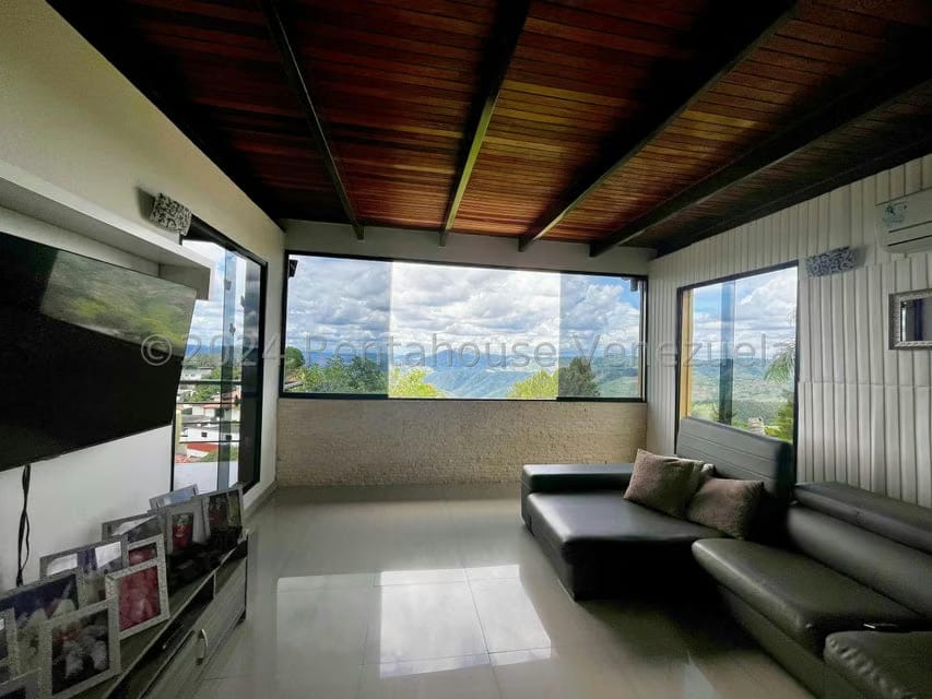 Casa (Duplex) en Venta en Caicaguana, Distrito Metropolitano