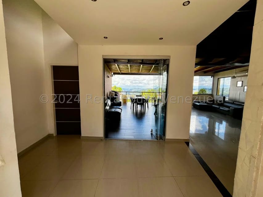 Casa (Duplex) en Venta en Caicaguana, Distrito Metropolitano - 2