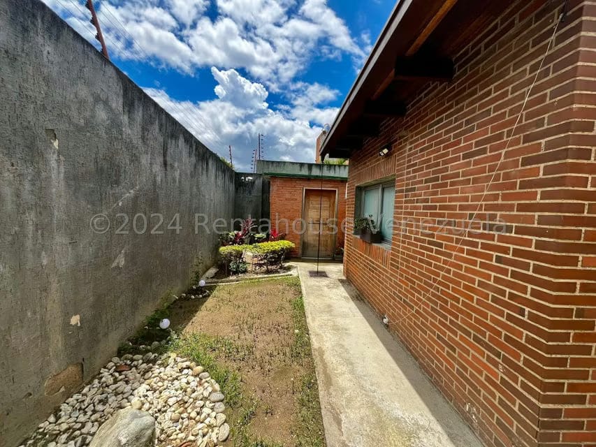 Casa (Duplex) en Venta en Caicaguana, Distrito Metropolitano - 19