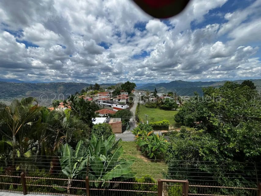 Casa (Duplex) en Venta en Caicaguana, Distrito Metropolitano - 34