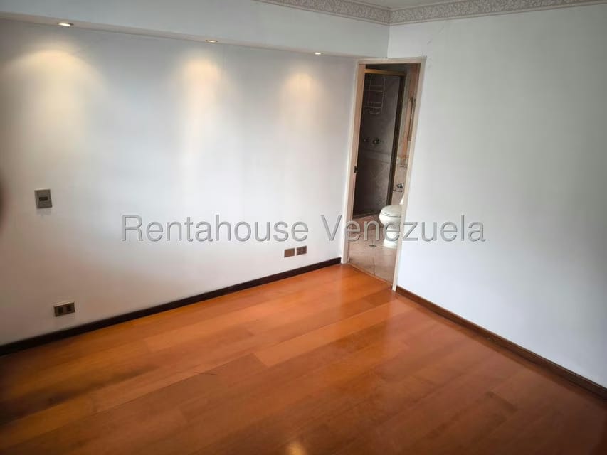 Apartamento (1 Nivel) en Venta en Manzanares, Distrito Metropolitano - 27