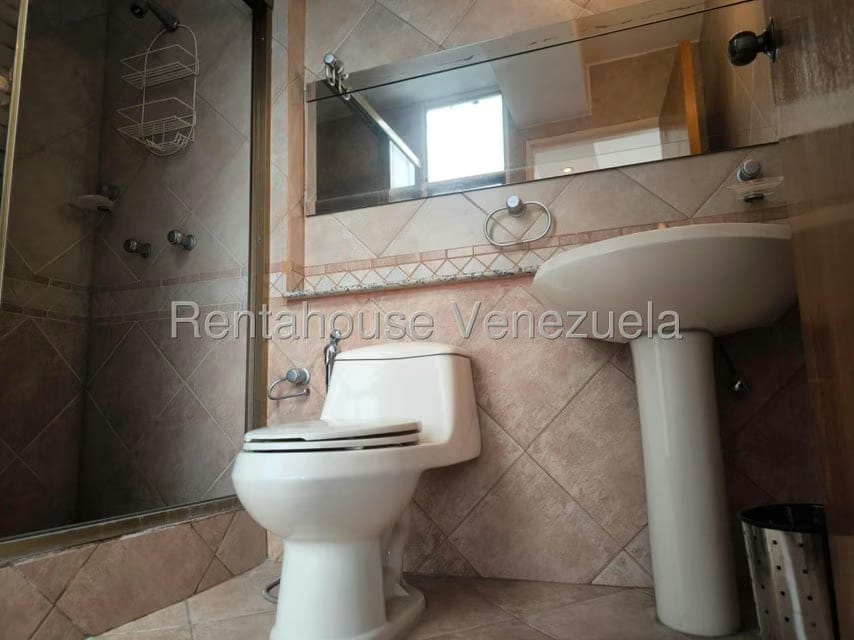 Apartamento (1 Nivel) en Venta en Manzanares, Distrito Metropolitano - 28