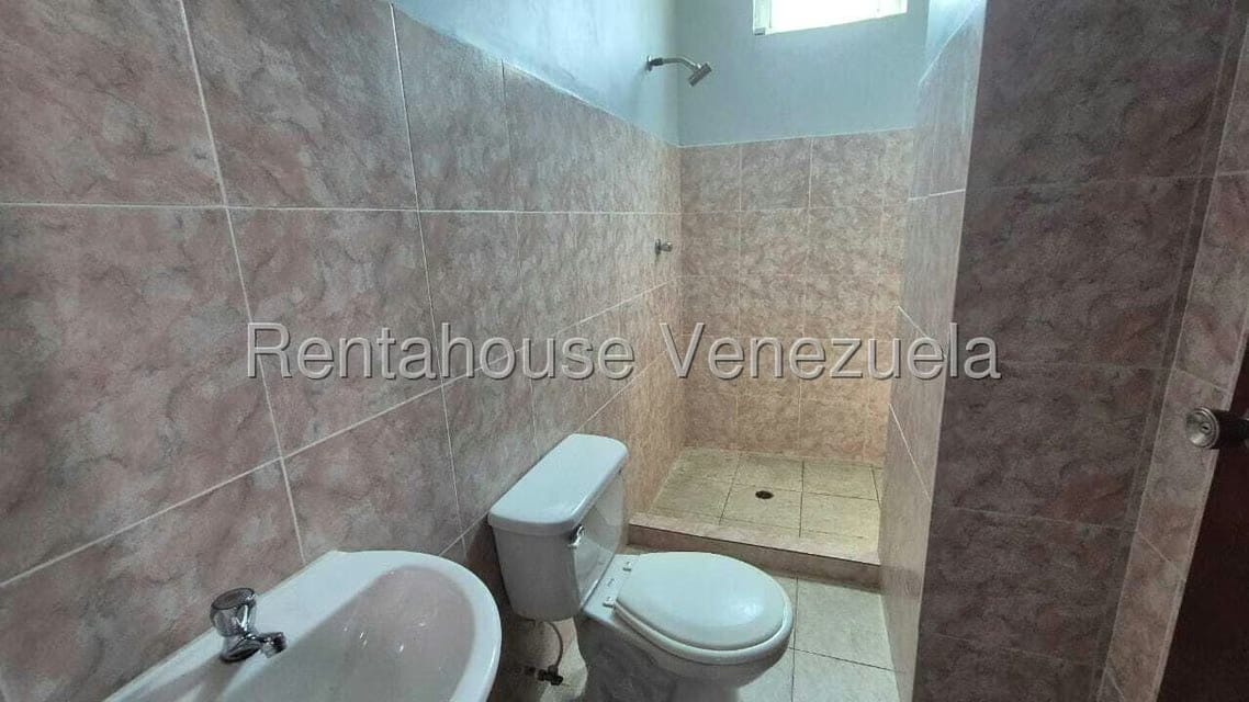 Comercial (Oficina) en Alquiler en Zona Oeste, Lara - 7