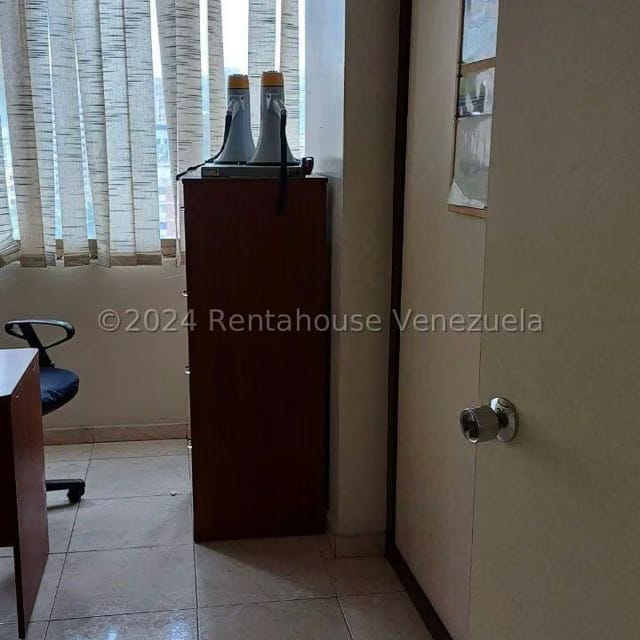 Comercial (Oficina) en Venta en La Campiña, Distrito Metropolitano - 7