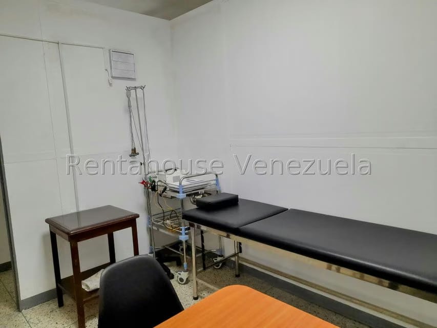 Comercial (Consultorio Medico) en Alquiler en Centro, Lara - 6