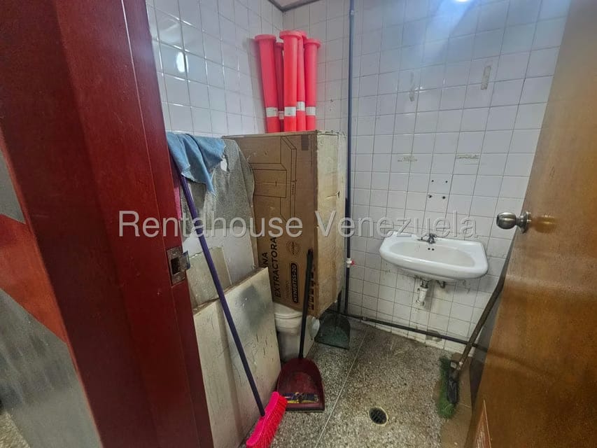Comercial (Local Comercial) en Venta en La Candelaria, Distrito Metropolitano - 9