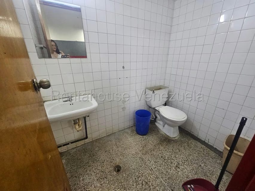 Comercial (Local Comercial) en Venta en La Candelaria, Distrito Metropolitano - 10