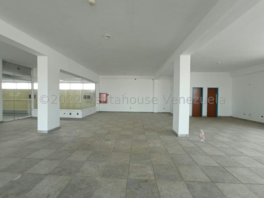 Comercial (Local Comercial) en Venta en Castillito, Carabobo - 13