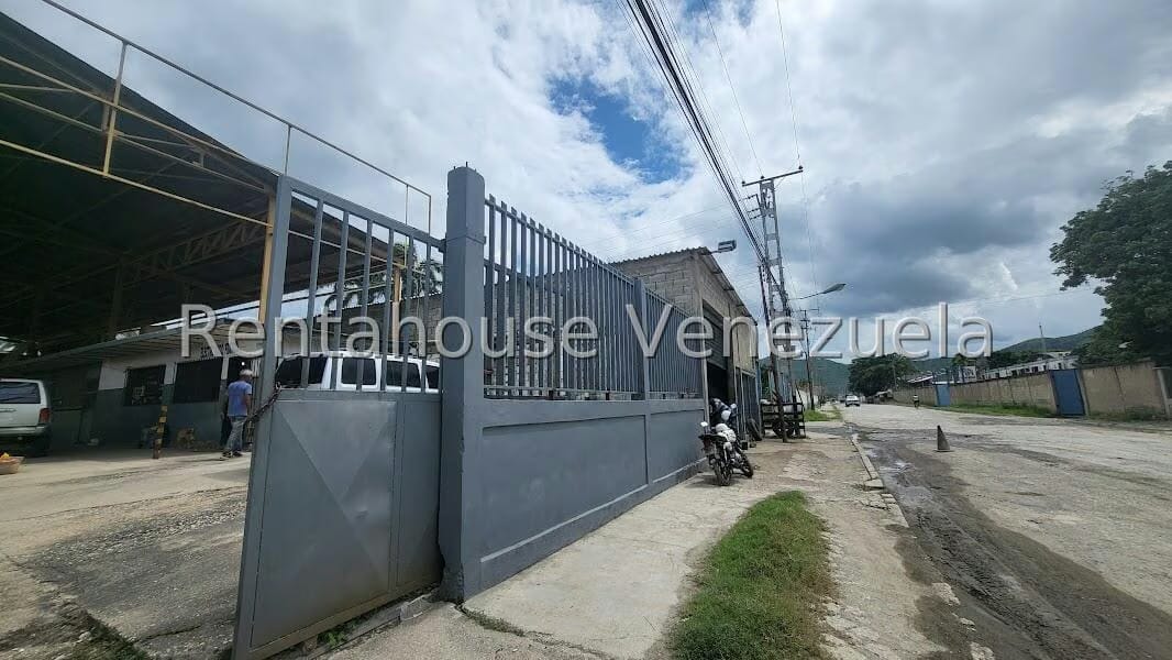 Comercial (Galpon - Deposito) en Venta en Zona Industrial Las Vegas, Aragua - 20