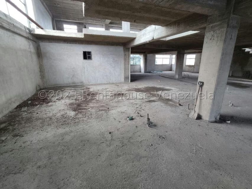 Comercial (Edificio) en Venta en Centro, Lara - 29