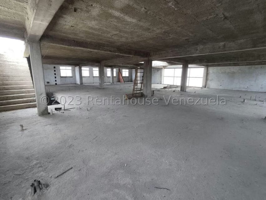 Comercial (Edificio) en Venta en Centro, Lara - 41