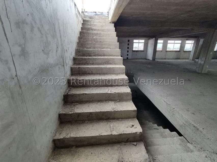 Comercial (Edificio) en Venta en Centro, Lara - 44