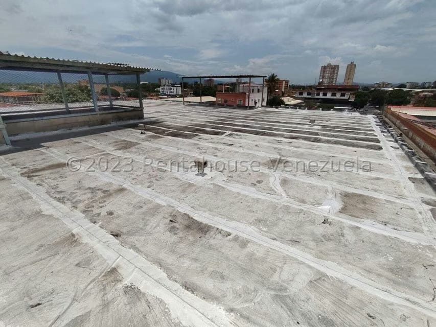 Comercial (Edificio) en Venta en Centro, Lara - 48