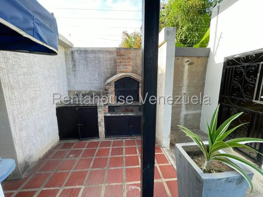 Apartamento (1 Nivel) en Venta en Avenida Vargas, Zulia - 14