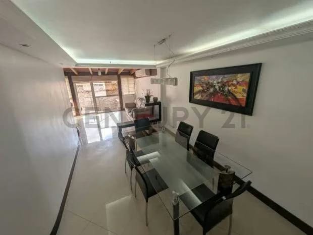 Hermosa Casa en Venta 196mts2 La Trinidad - 5