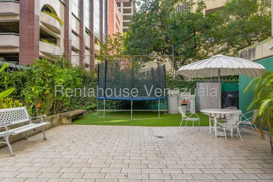 Comercial (Edificio) en Venta en Las Mercedes, Distrito Metropolitano - 31