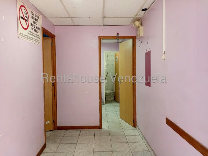 Comercial (Local Comercial) en Venta en El Paraiso, Distrito Metropolitano - 3