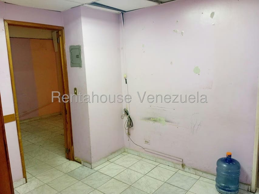 Comercial (Local Comercial) en Venta en El Paraiso, Distrito Metropolitano - 6