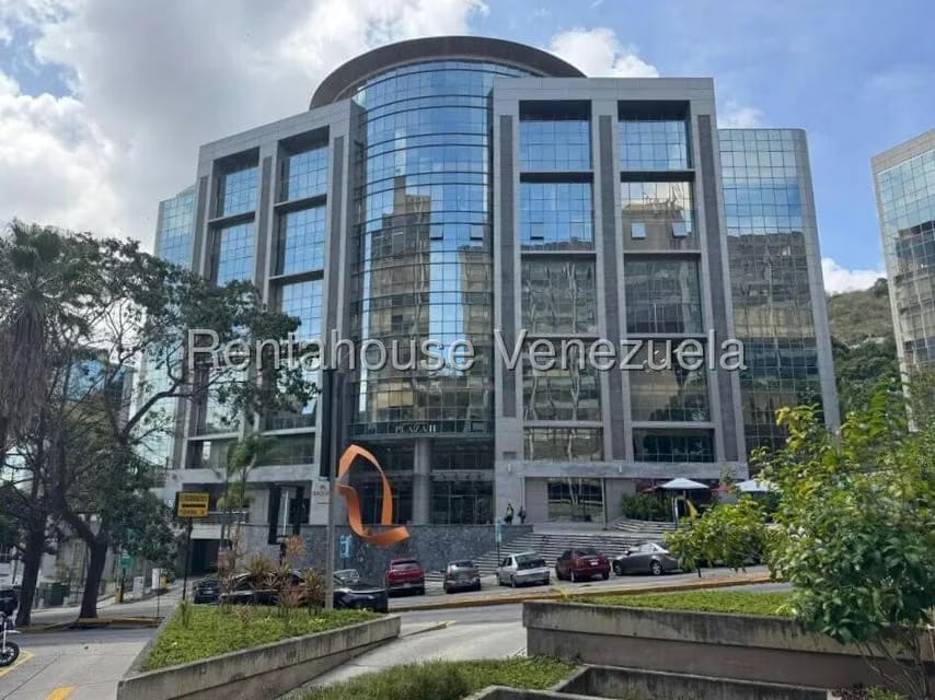 Comercial (Oficina) en Alquiler en Santa Paula, Distrito Metropolitano