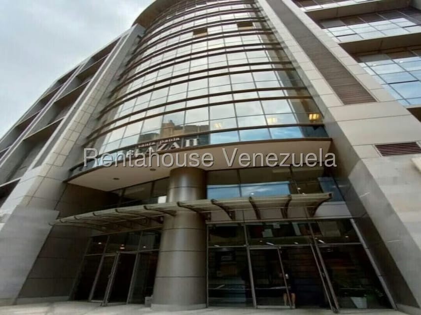 Comercial (Oficina) en Alquiler en Santa Paula, Distrito Metropolitano - 2