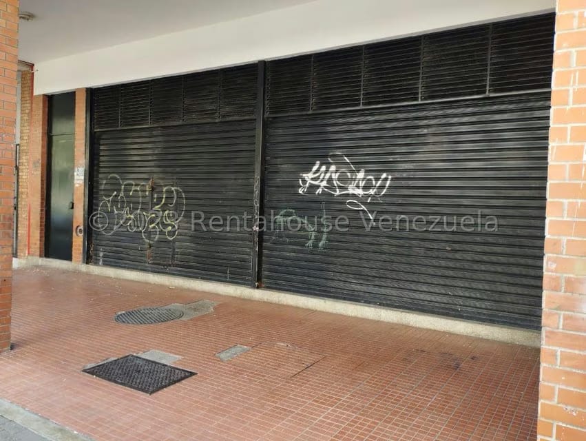 Comercial (Edificio) en Venta en Centro, Lara - 2
