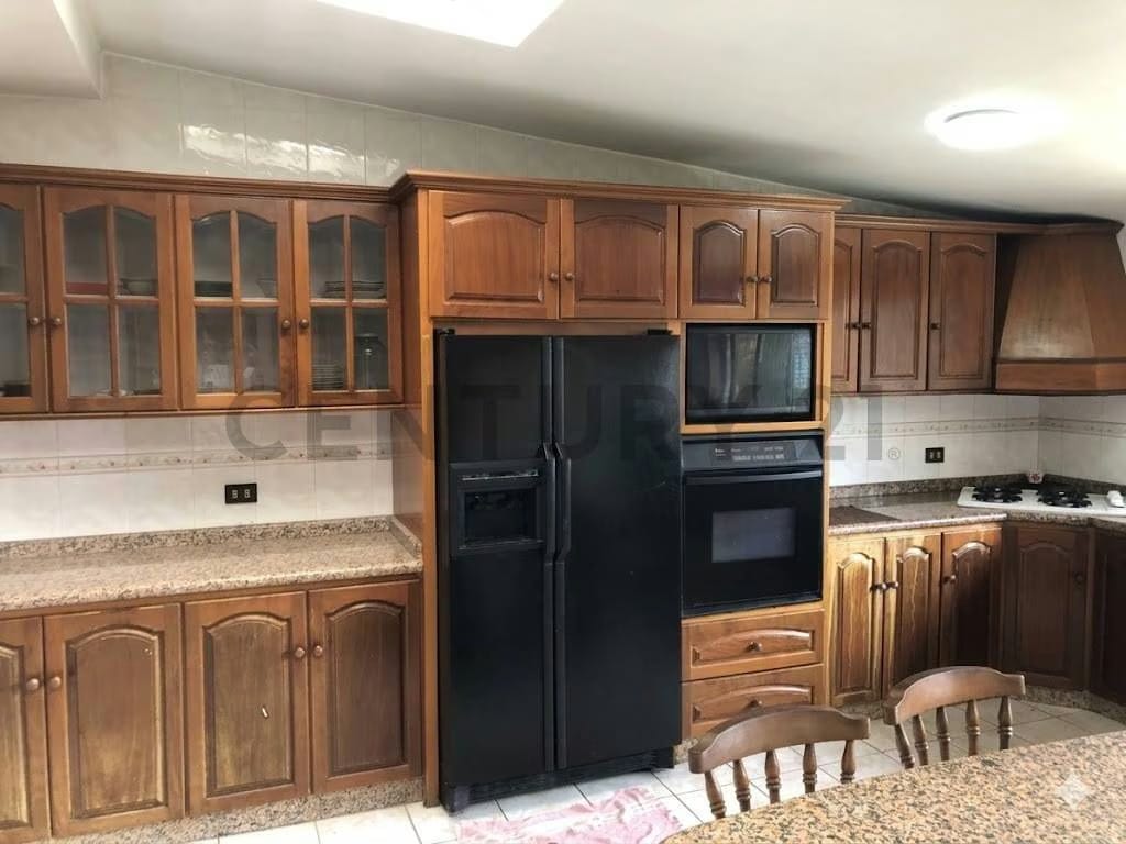 HA - VENTA CASA URB ARAGUANEY KM 16 CARRETERA EL JUNQUITO - 10