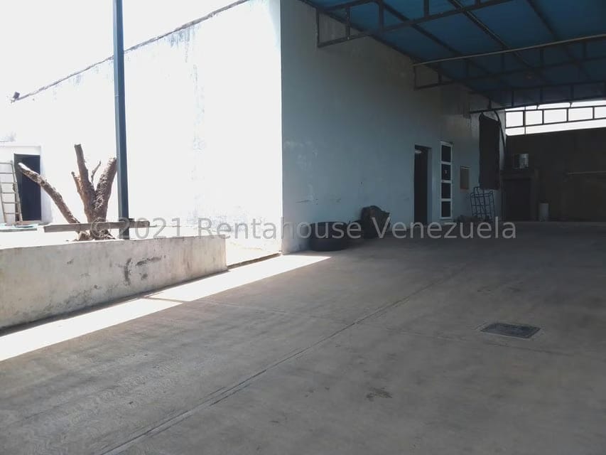 Terreno (Industrial) en Venta en La Vecindad, Nueva Esparta - 3