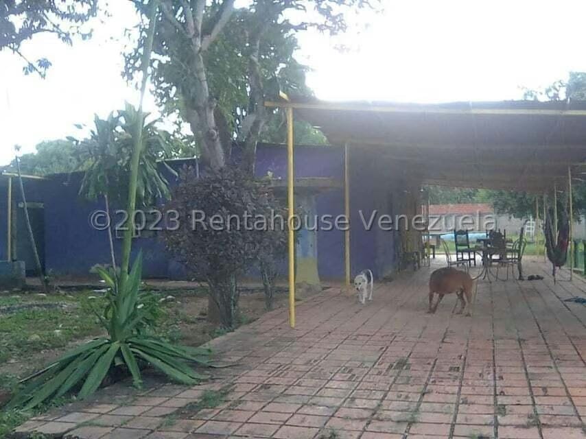 Terreno (Comercial) en Venta en Santa Lucia, Miranda - 7