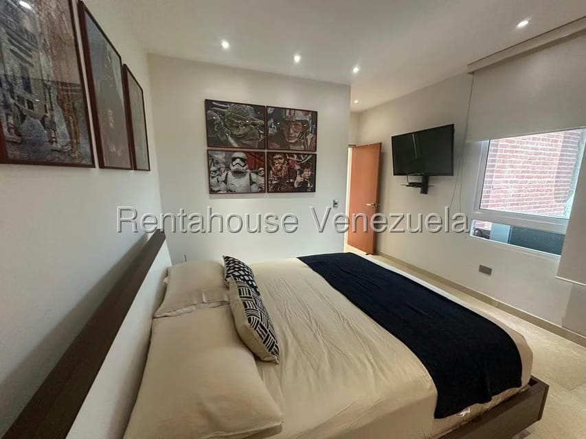 Apartamento (1 Nivel) en Venta en Lomas del Sol, Distrito Metropolitano - 12