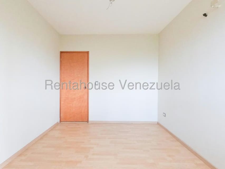 Apartamento (1 Nivel) en Venta en Triangulo del Este, Lara - 17