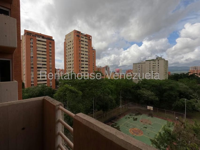Apartamento (1 Nivel) en Venta en Triangulo del Este, Lara - 20